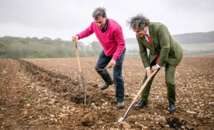 Read more about the article Taittinger unveils English bubbly