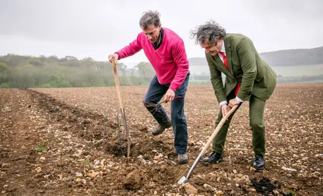 You are currently viewing Taittinger unveils English bubbly